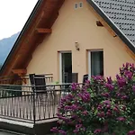 Haus Elvira *