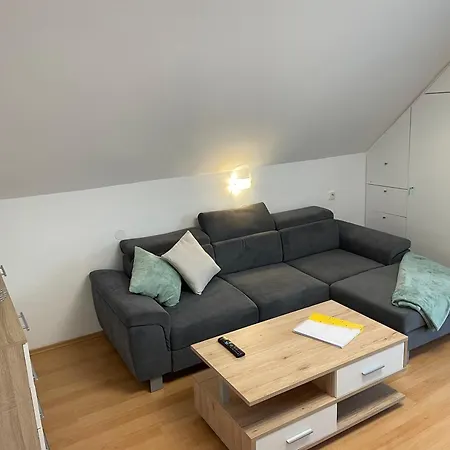 Lägenhet Haus Elvira *
