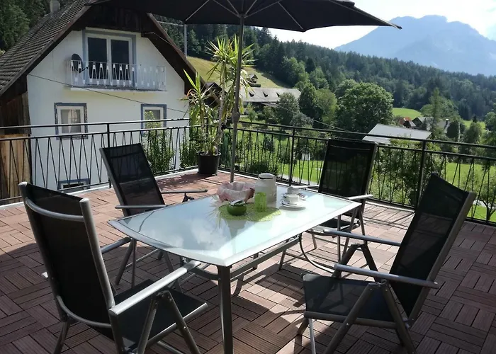 Haus Elvira Apartment